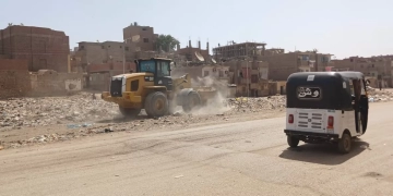 رفع 51 حالة إشغال و 160 طن مخلفات بمنطقة الناصرية وطريق السماد في اسوان 9 - جريدة المساء