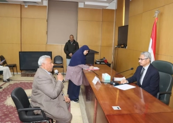 محافظ بني سويف يناقش مطالب وشكاوى واحتياجات أهالي في 4 قرى ببني سوبف والفشن والواسطى وببا .. 105 - جريدة المساء