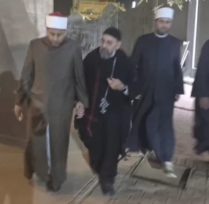 وفد أوقاف الشروق يهنئ الأقباط بعيد القيامة 20 - جريدة المساء