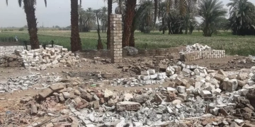 محافظ أسوان يتابع نتائج إزالة التعديات ضمن المرحلة الثالثة للموجة الـ28 2 - جريدة المساء محافظ أسوان يتابع نتائج إزالة التعديات ضمن المرحلة الثالثة للموجة الـ28 1 - جريدة المساء