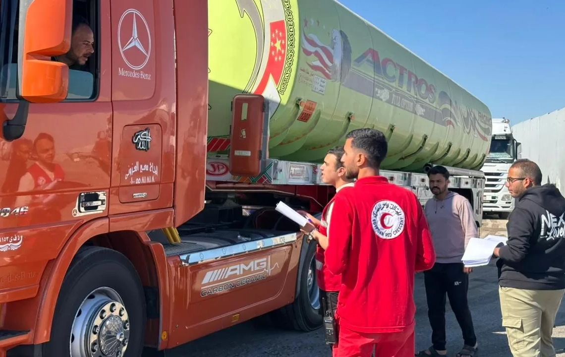 الهلال الأحمر يدعم غزة بـ5480 طن مساعدات 20 - جريدة المساء الهلال الأحمر يدعم غزة بـ5480 طن مساعدات 19 - جريدة المساء