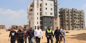 «حمدي» يتفقد مشروعى "الإسكان الأخضر" و "ديارنا" بالسادات 1 - جريدة المساء