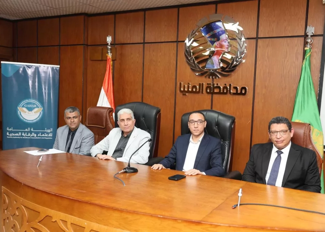 كدوانى يؤكد دعمه لمنظومة التأمين الصحي الشامل ورفع الكفاءة الطبية 19 - جريدة المساء