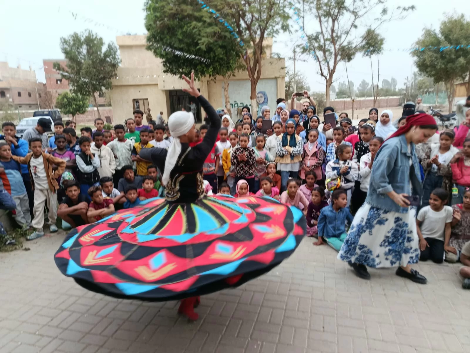 فعاليات مهرجان مسرح الجنوب تجذب جمهور قنا 45 - جريدة المساء
