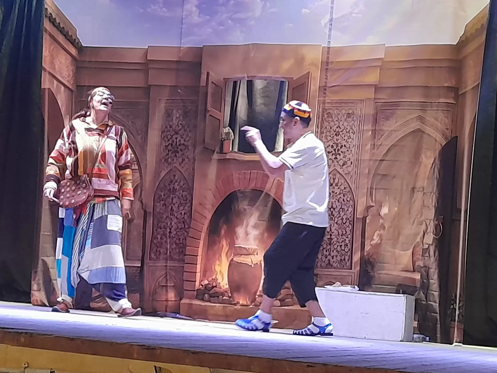 فعاليات مهرجان مسرح الجنوب تجذب جمهور قنا 59 - جريدة المساء