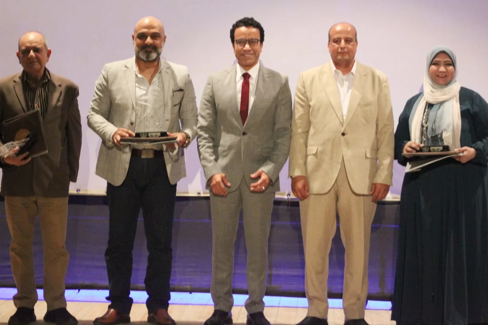 سامح حسين: مهرجان شباب الجنوب أصبح من أهم منصات المسرح في مصر والعالم 22 - جريدة المساء سامح حسين: مهرجان شباب الجنوب أصبح من أهم منصات المسرح في مصر والعالم 21 - جريدة المساء