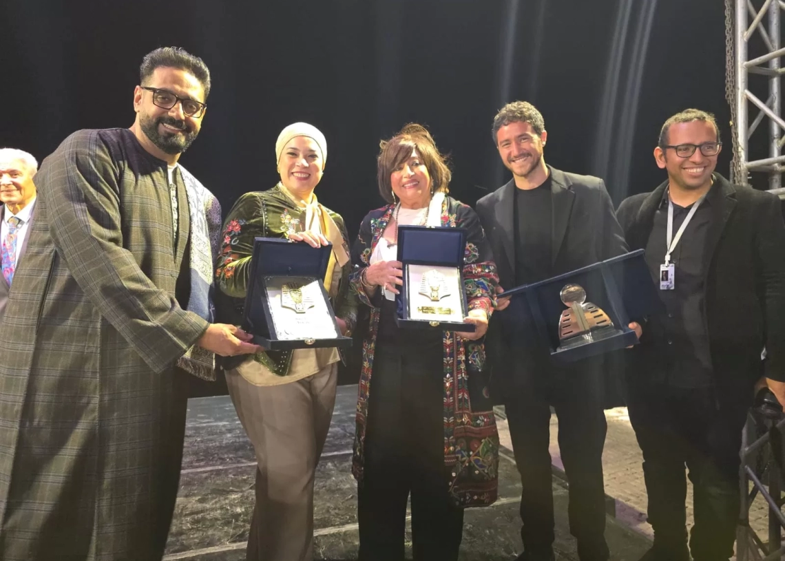 جائزة جديدة لـ "مصر الخير" في ختام مهرجان الأقصر للسينما عن فيلم "فاطمة" 20 - جريدة المساء جائزة جديدة لـ "مصر الخير" في ختام مهرجان الأقصر للسينما عن فيلم "فاطمة" 19 - جريدة المساء