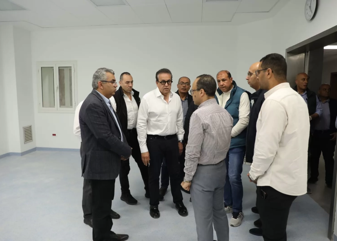 وزير الصحة تفقد مجمع المعامل المركزية بـ«بدر» ومستشفى العبور 20 - جريدة المساء وزير الصحة تفقد مجمع المعامل المركزية بـ«بدر» ومستشفى العبور 19 - جريدة المساء