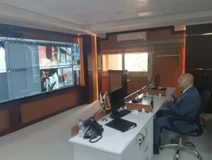 نائب محافظ الجيزة يتابع حملات طرق الأبواب لاستكمال إجراءات التصالح في مخالفات البناء 25 - جريدة المساء