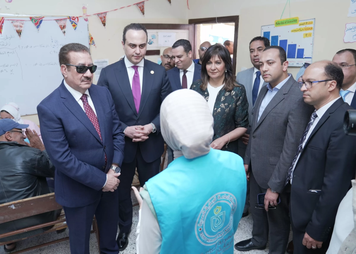 السبكى يلتقي محافظ بورسعيد ورئيسة الأمانة الفنية للتحالف الوطني للعمل الأهلي 19 - جريدة المساء