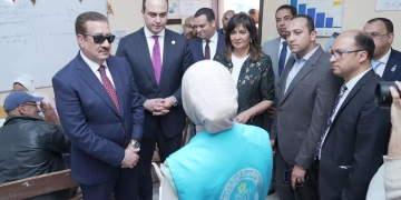 السبكى يلتقي محافظ بورسعيد ورئيسة الأمانة الفنية للتحالف الوطني للعمل الأهلي 1 - جريدة المساء