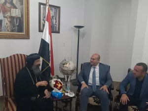 نائب محافظ الجيزة يزور مطرانية الأقباط الأرثوذكس بأطفيح للتهنئة بعيد القيامة 21 - جريدة المساء