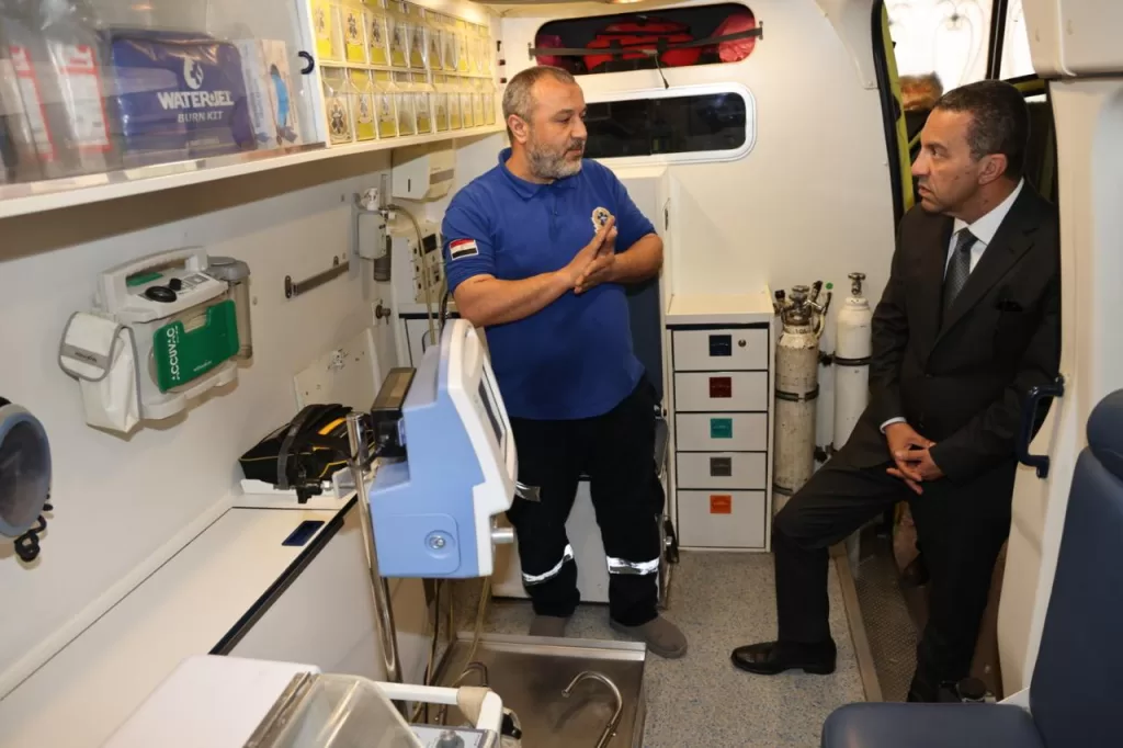 محافظ المنوفية يشارك الأهالي الاحتفال بشم النسيم..بالممشى الجديد وحديقتى "تحيا مصر"» و"العلياء" 23 - جريدة المساء