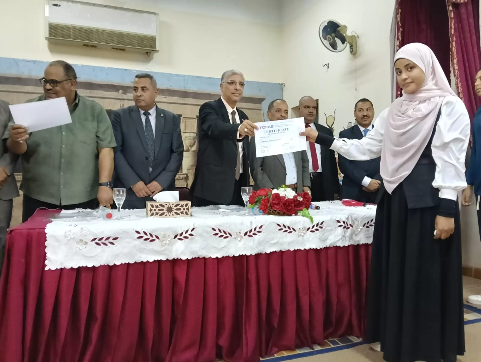 تعليم قنا يسلم 46 شهادة دولية في البرمجة والذكاء الاصطناعي لطلاب أولى ثانوي 89 - جريدة المساء