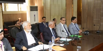 محافظ كفرالشيخ ناقش عددا من الملفات الخدمية والتنموية مع نواب الشعب 1 - جريدة المساء