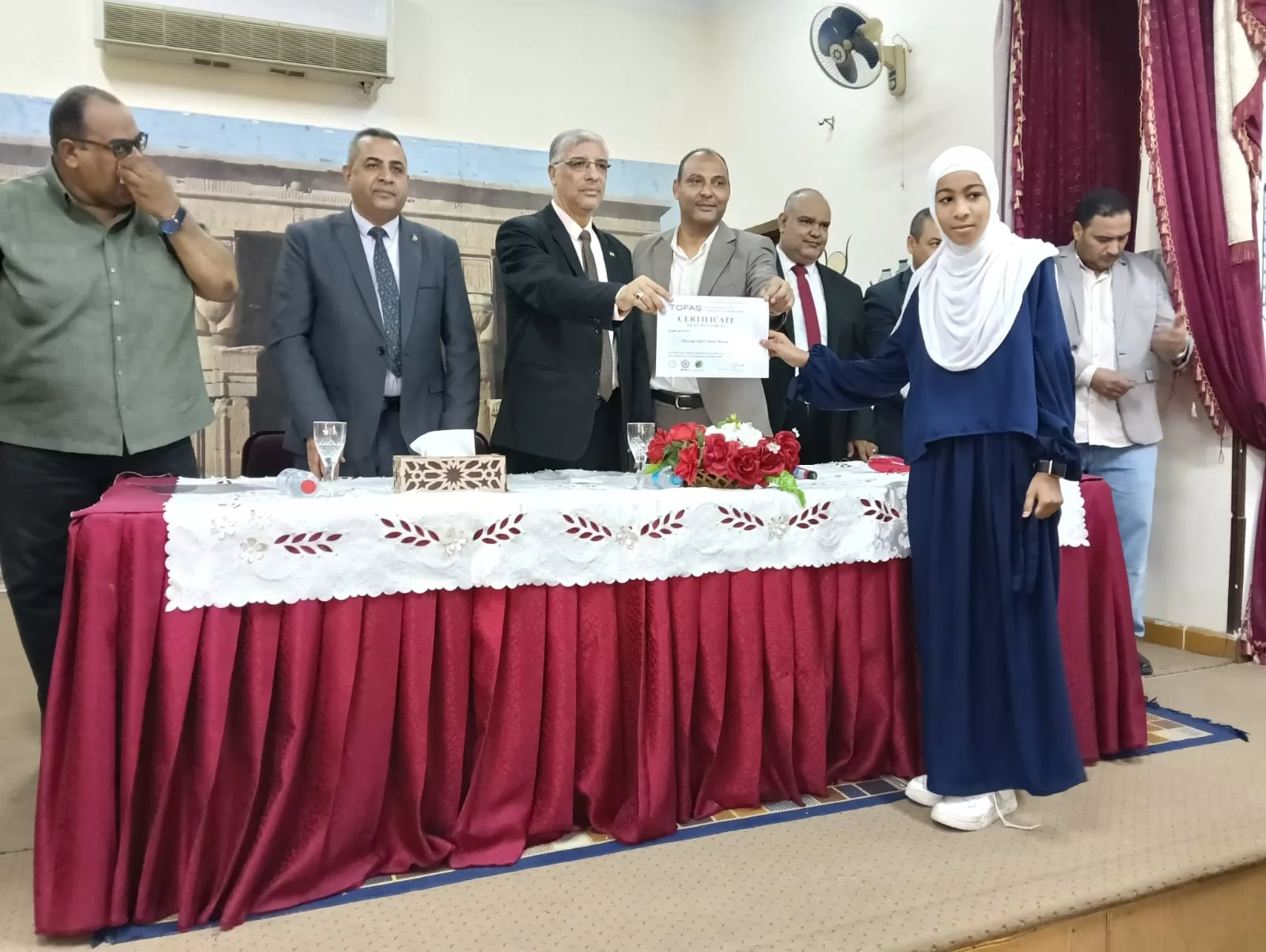 تعليم قنا يسلم 46 شهادة دولية في البرمجة والذكاء الاصطناعي لطلاب أولى ثانوي 55 - جريدة المساء