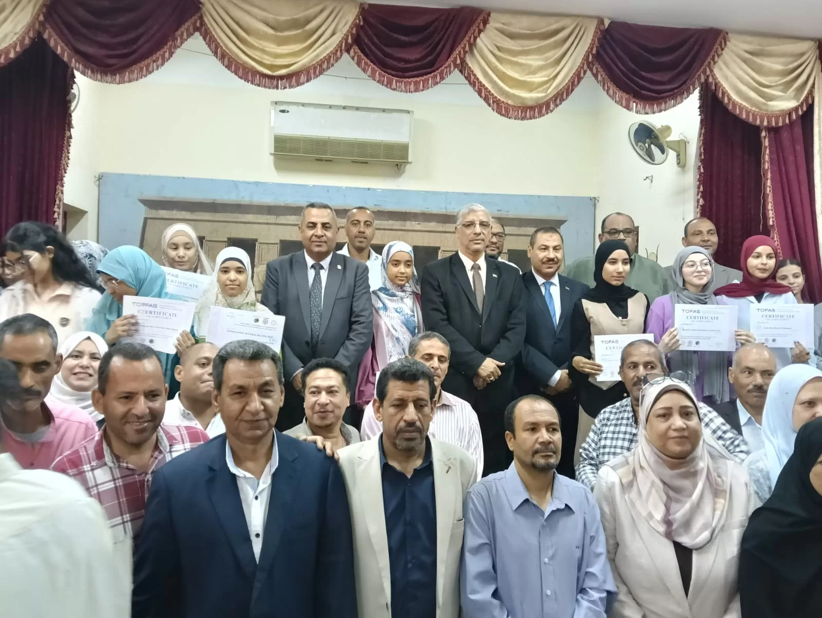 تعليم قنا يسلم 46 شهادة دولية في البرمجة والذكاء الاصطناعي لطلاب أولى ثانوي 53 - جريدة المساء