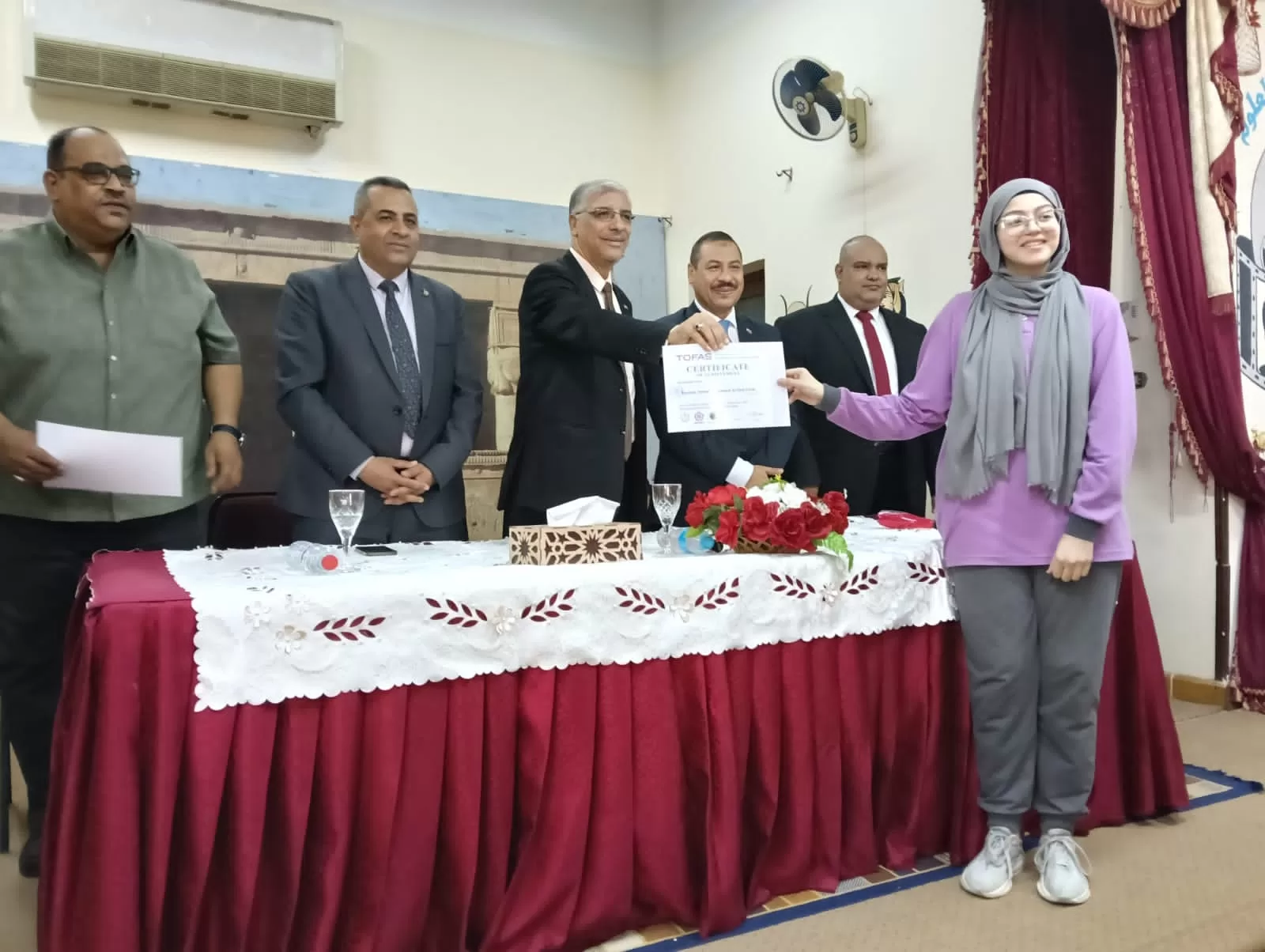تعليم قنا يسلم 46 شهادة دولية في البرمجة والذكاء الاصطناعي لطلاب أولى ثانوي 29 - جريدة المساء