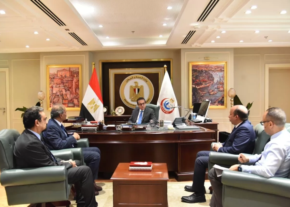 وزير الصحة بحث مع رئيس المنظمة العالمية للسكتة الدماغية تعزيز مكانة مصر كمركز إقليمي رائد 20 - جريدة المساء وزير الصحة بحث مع رئيس المنظمة العالمية للسكتة الدماغية تعزيز مكانة مصر كمركز إقليمي رائد 19 - جريدة المساء