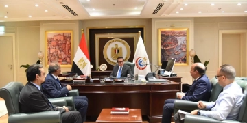 وزير الصحة بحث مع رئيس المنظمة العالمية للسكتة الدماغية تعزيز مكانة مصر كمركز إقليمي رائد 2 - جريدة المساء وزير الصحة بحث مع رئيس المنظمة العالمية للسكتة الدماغية تعزيز مكانة مصر كمركز إقليمي رائد 1 - جريدة المساء