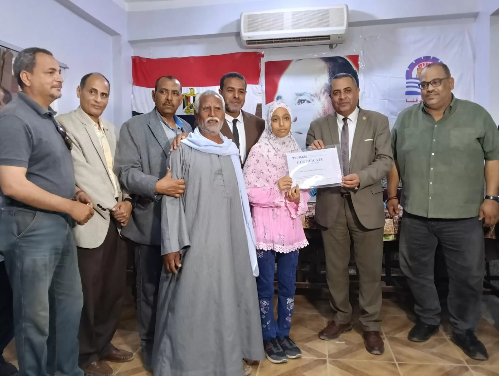 "عبدالمحسن" يكرم 29 طالبًا بتعليم قنا لحصولهم على شهادات برمجة دولية من “توفاس” اليابانية 75 - جريدة المساء