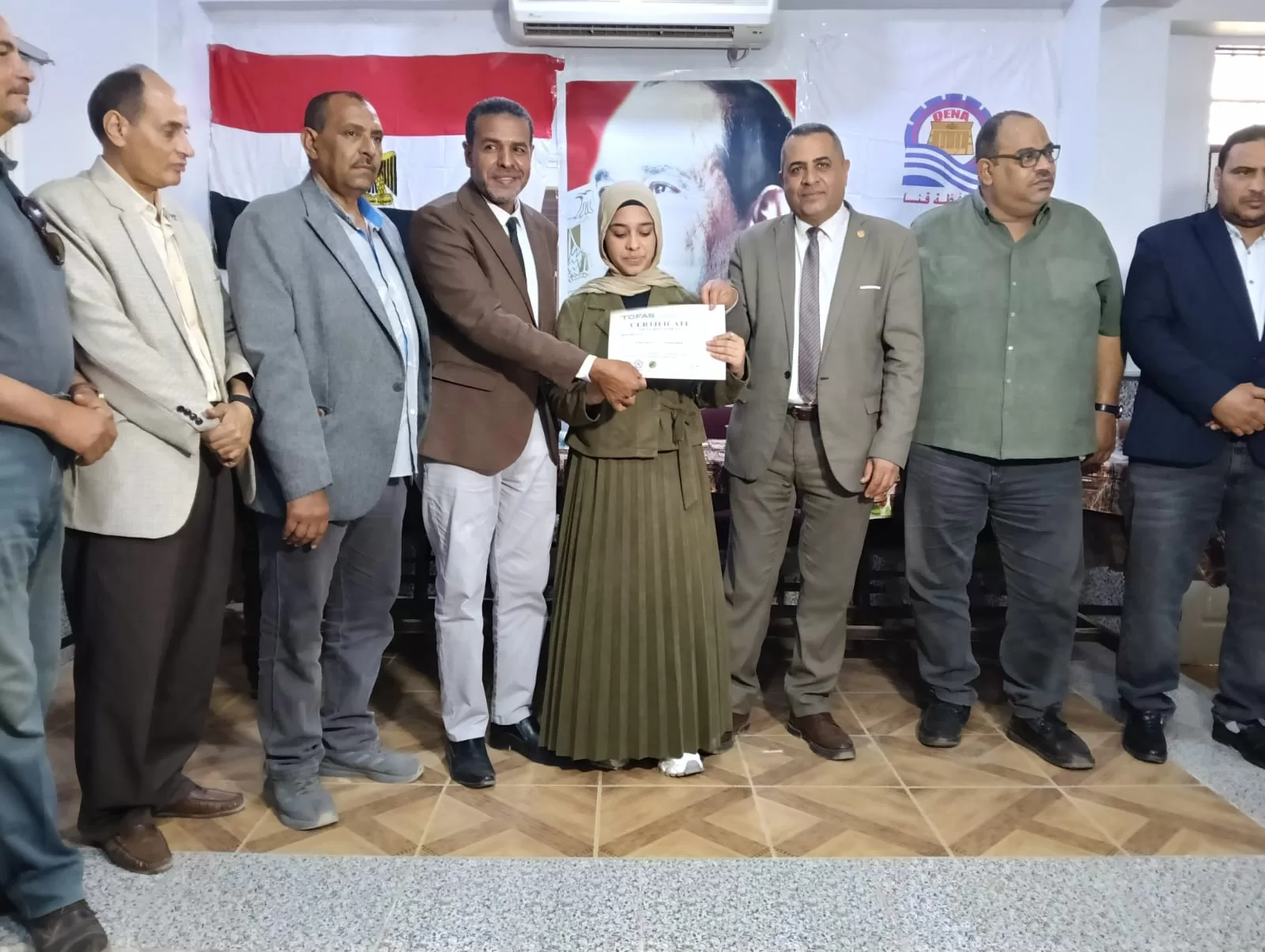 "عبدالمحسن" يكرم 29 طالبًا بتعليم قنا لحصولهم على شهادات برمجة دولية من “توفاس” اليابانية 81 - جريدة المساء