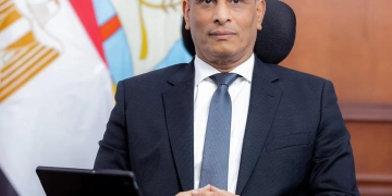 محافظ كفرالشيخ : دعم منظومة النظافة العامة بـ«معدة كنس أتربة حديثة 1 - جريدة المساء