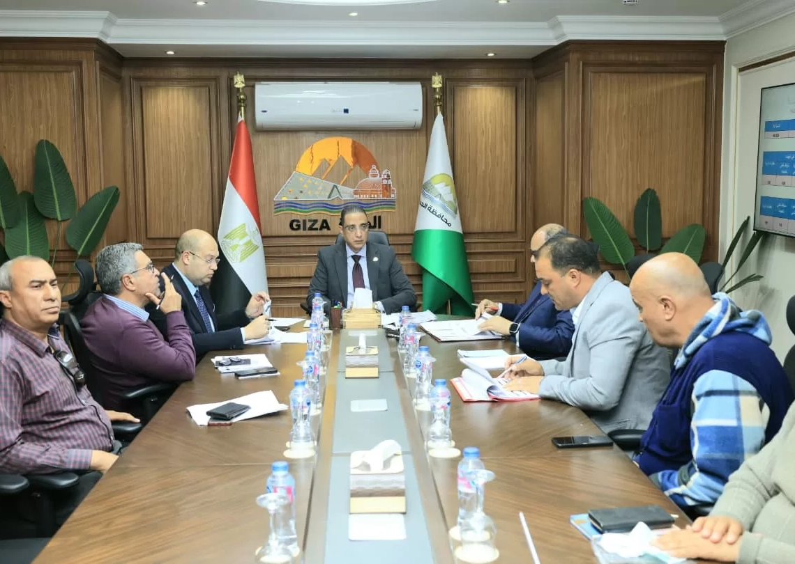 محافظ الجيزة: دعم منظومة النظافة بالحوامدية بـ 45 صندوقا 19 - جريدة المساء