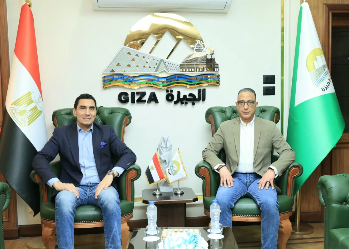 د. أحمد الأنصاري محافظ الجيزة يستقبل وزير الشباب والرياضة بمقر ديوان عام المحافظة