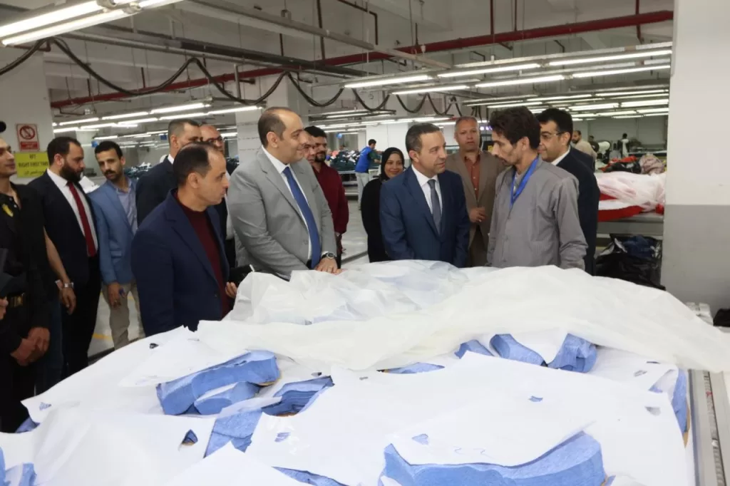 محافظ المنوفية يتفقد المصانع بالمنطقة الحرة بشبين الكوم 22 - جريدة المساء
