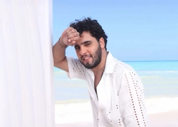 معز علي يطرح "وايه كمان".. بعد تصويرها في الساحل الشمالي 23 - جريدة المساء