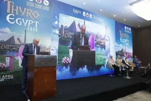 نائبا عن رئيسة قومى المرأه.."العدوي" يشارك في مؤتمر الجمعية المصرية للغدة الدرقية 20 - جريدة المساء