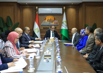 محافظ الجيزة يترأس لجنة القيادات لاختيار المتقدمين لمناصب مديري إدارات بالإسكان والزراعة 29 - جريدة المساء