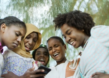 ٦ مايو... بداية طرح فيلم "ملكة القطن" في دور العرض المصرية 33 - جريدة المساء