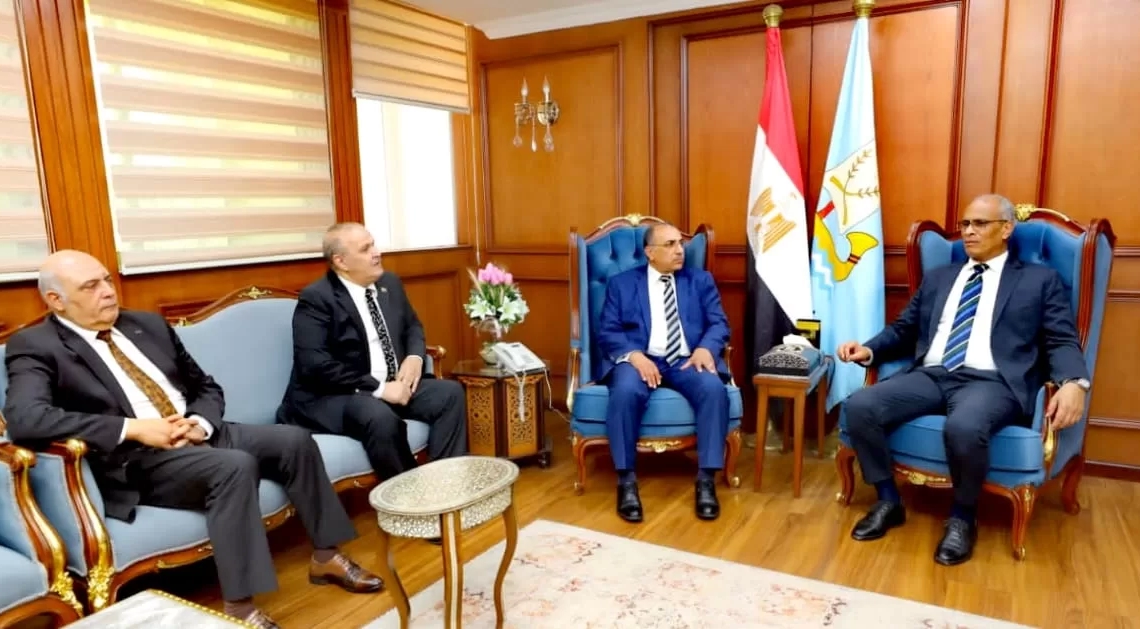 محافظ كفرالشيخ : تعظيم إنتاج بنجر السكر بالإرشاد الزراعي والمعاملات الحديثة دعماً للمزارعين 20 - جريدة المساء محافظ كفرالشيخ : تعظيم إنتاج بنجر السكر بالإرشاد الزراعي والمعاملات الحديثة دعماً للمزارعين 19 - جريدة المساء