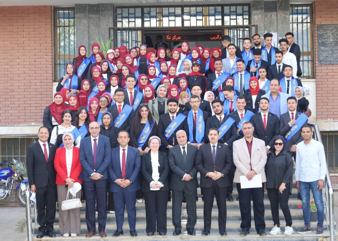 لقاء مفتوح بجامعة المنيا لتعزيز الوعي الأسري ضمن برنامج «مودة» 17 - جريدة المساء
