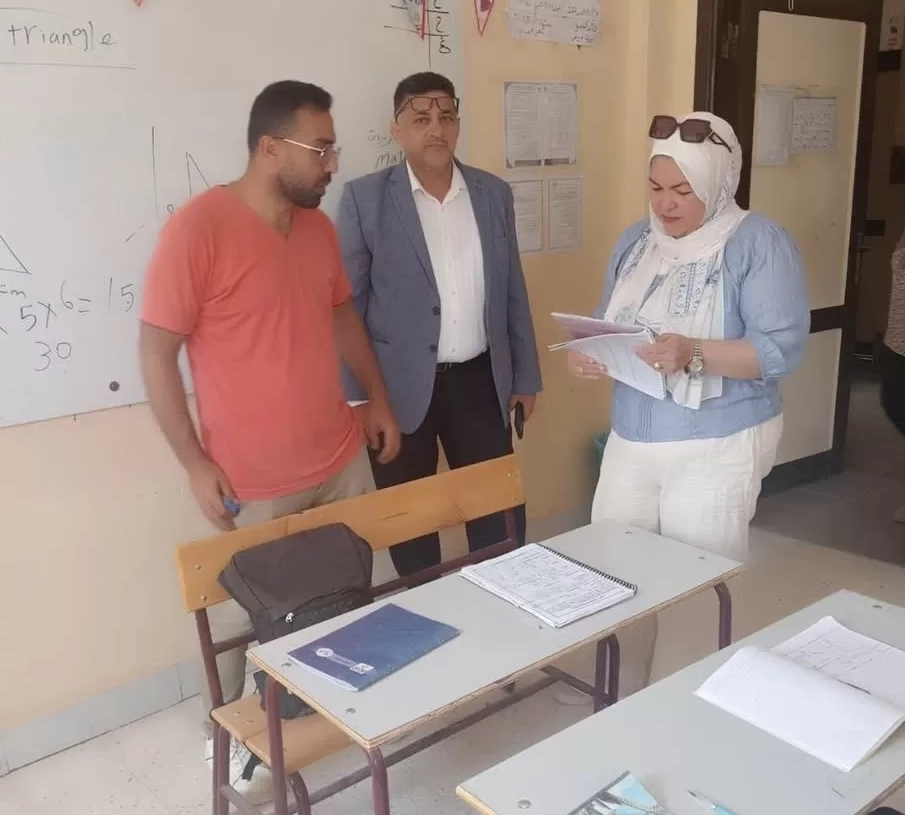 جولة ميدانية لوكيل تعليم الشروق لمتابعة انتظام الدراسة 19 - جريدة المساء