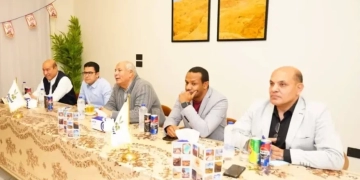محافظ مطروح يناقش سبل تنشيط الحركة السياحية بسيوة 2 - جريدة المساء محافظ مطروح يناقش سبل تنشيط الحركة السياحية بسيوة 1 - جريدة المساء