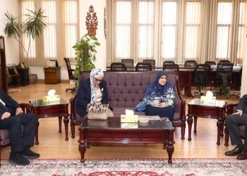 رئيس جامعة الزقازيق يستقبل لجنة الاعتماد المؤسسي والبرامجي 26 - جريدة المساء