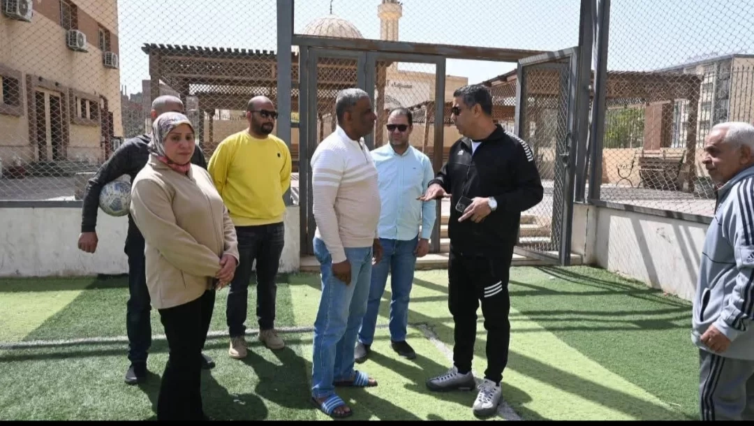 فوزى يتفقد مركز التنمية الشبابية بالخيالة ومركزي شباب عين الصيرة و الفسطاط 19 - جريدة المساء
