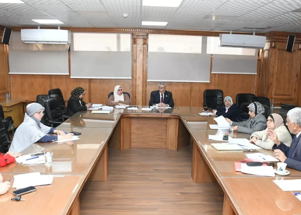 20 أبريل القادم ..عرض الخطة الاستراتيجية لجامعة القناة 19 - جريدة المساء