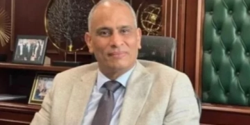 مخالفات ميكروباص دسوق ٠ ٠ عرض مستمر 1 - جريدة المساء