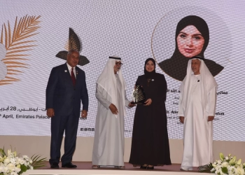 نهيان مبارك يشهد حفل تكريم و توزيع جوائز جائزة خليفة الدولية لنخيل التمر والابتكار الزراعى 25 - جريدة المساء