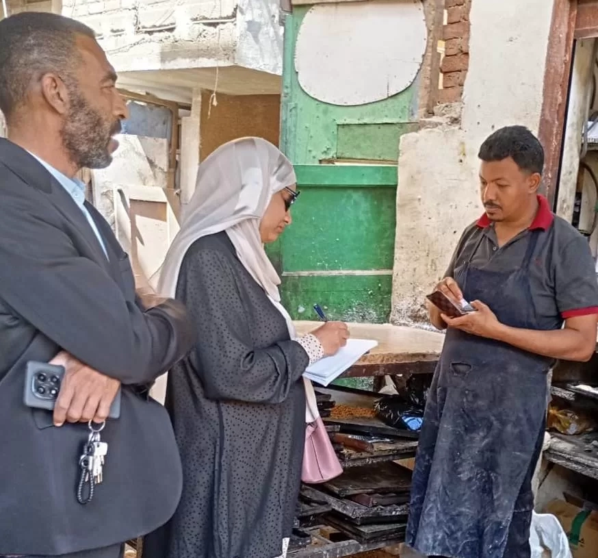 حملات تفتيشية لمديرية العمل بأسوان وتحرير محاضر للمخالفين 19 - جريدة المساء حملات تفتيشية لمديرية العمل بأسوان وتحرير محاضر للمخالفين 18 - جريدة المساء