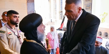 محافظ جنوب سيناء يزور كاتدرائية السمائيين لتهنئة الأقباط بعيد القيامة 1 - جريدة المساء