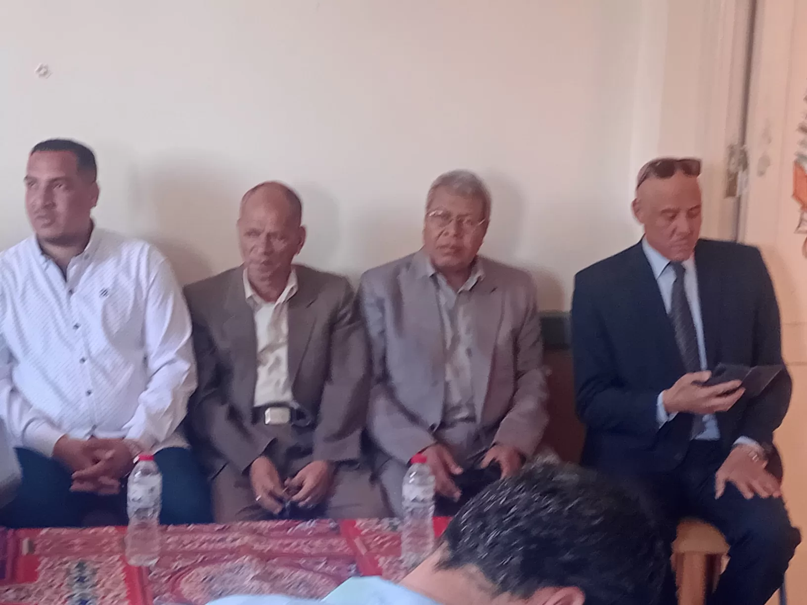 الأوسط قمولا الثانوية بنقادة تكرم المتفوقين وحفظة القرآن الكريم  171 - جريدة المساء
