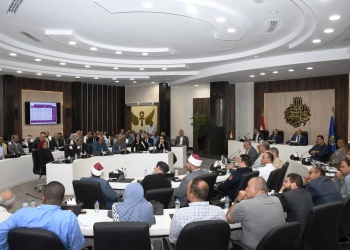 محافظ أسوان يتابع جاهزية مرافق الكهرباء ومياه الشرب لمواجهة إرتفاع درجات الحرارة .. ويوجه بسرعة التعامل مع البلاغات والطوارئ 32 - جريدة المساء محافظ أسوان يتابع جاهزية مرافق الكهرباء ومياه الشرب لمواجهة إرتفاع درجات الحرارة .. ويوجه بسرعة التعامل مع البلاغات والطوارئ 31 - جريدة المساء