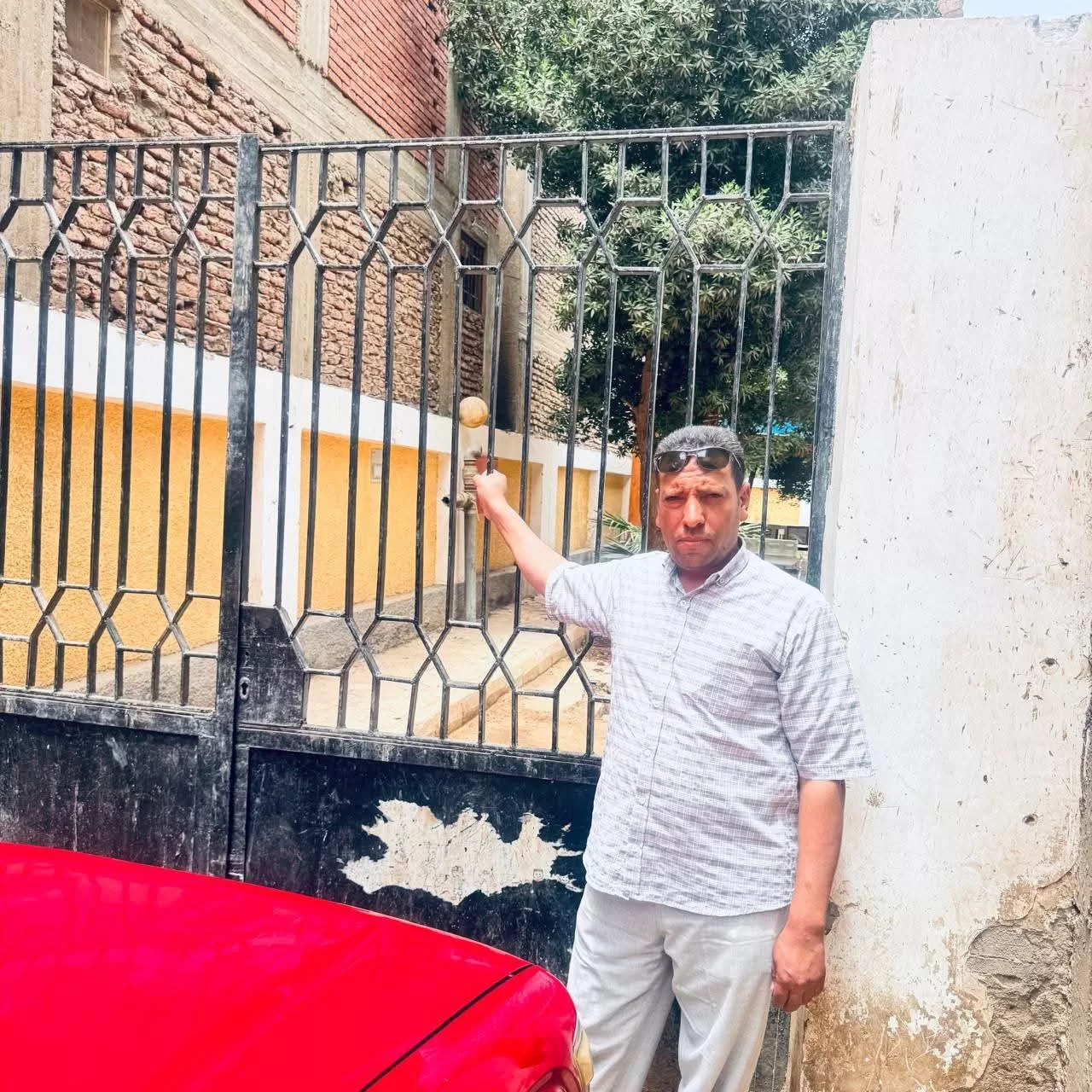 إحالة طبيب وحدة دنفيق والعاملين بوحدة الخطارة بنقادة للتحقيق 32 - جريدة المساء إحالة طبيب وحدة دنفيق والعاملين بوحدة الخطارة بنقادة للتحقيق 31 - جريدة المساء