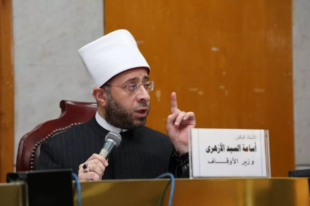 وزير الأوقاف يؤكد أهمية ترسيخ قيم الانتماء والمواطنة لدى الشباب الجامعي 25 - جريدة المساء