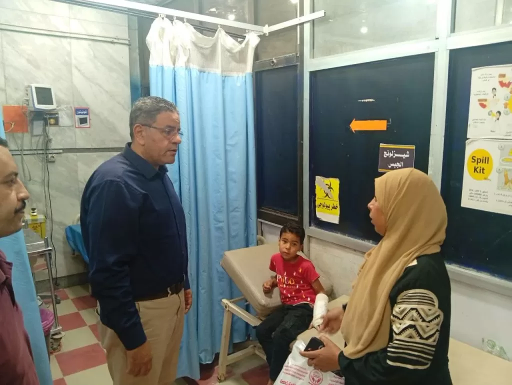 وكيل صحة المنوفية يتفقد مستشفيات شبين الكوم و يشيد بالأطقم الطبية في رابع أيام العيد 21 - جريدة المساء